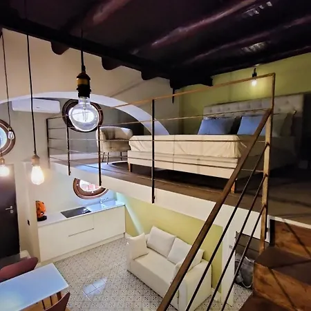 アパート Sangregoriohome, Nel Cuore Del Centro Storico