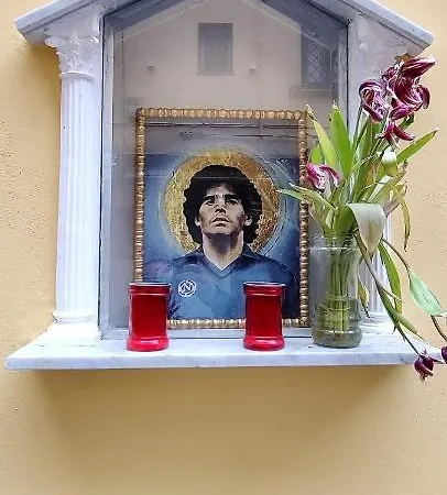 Sangregoriohome, Nel Cuore Del Centro Storico