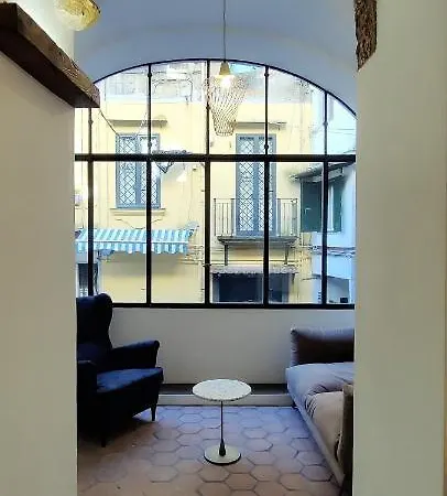 Sangregoriohome, Nel Cuore Del Centro Storico Appartamento Napoli