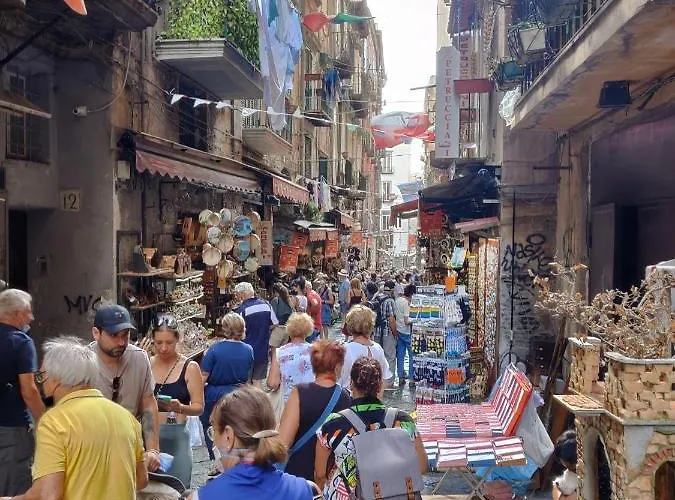 Sangregoriohome, Nel Cuore Del Centro Storico *