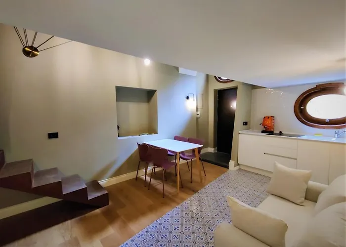 Sangregoriohome, Nel Cuore Del Centro Storico Апартаменты Неаполь