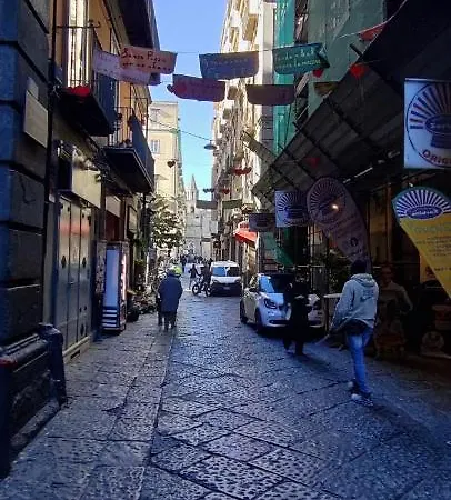 Sangregoriohome, Nel Cuore Del Centro Storico Lägenhet